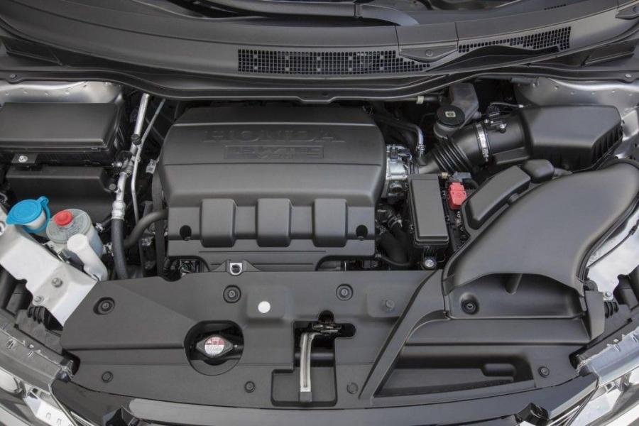  Honda Odyssey Special Edition 2016 года  (фото 8 из 14)